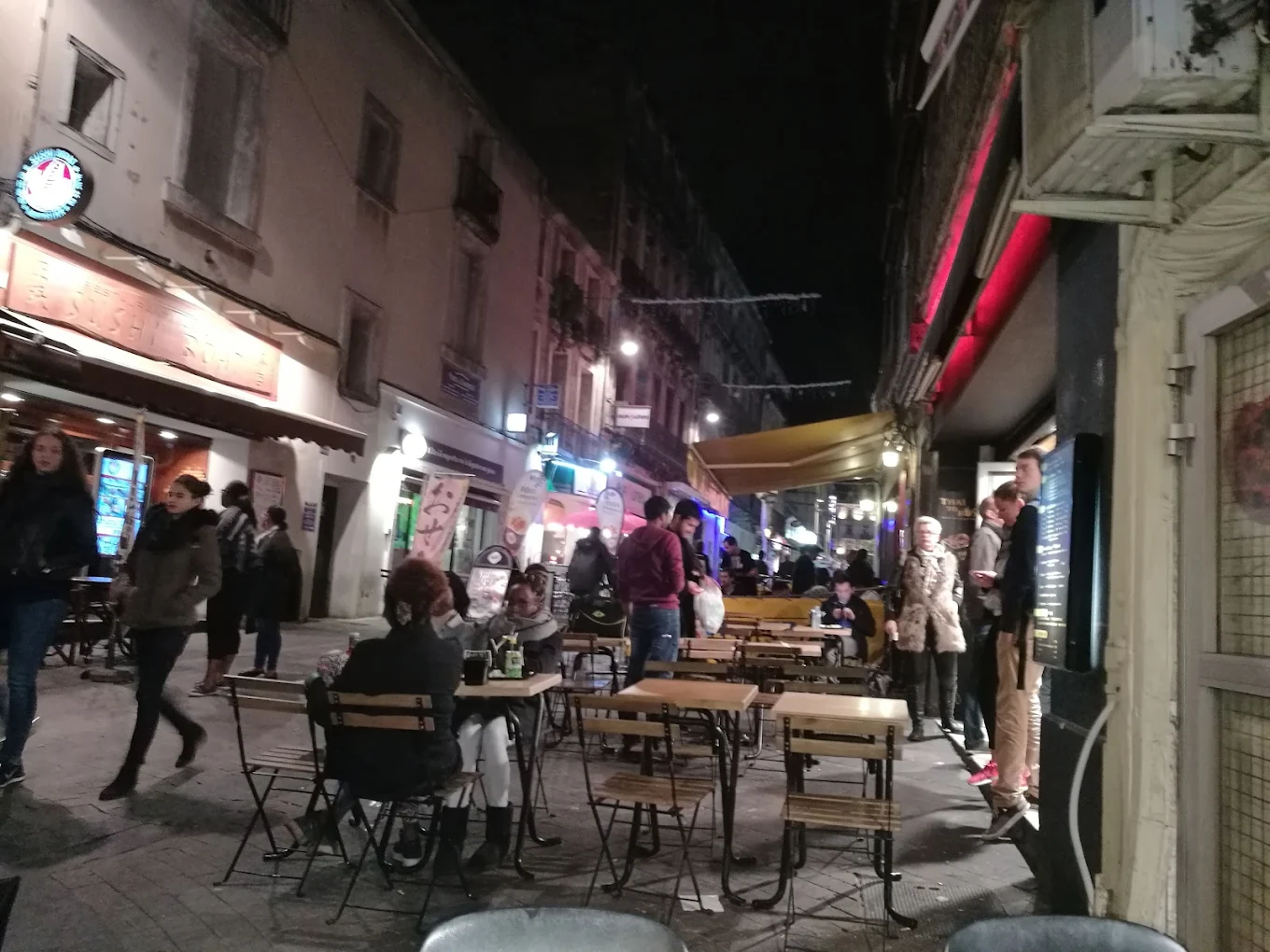 Ambiance salsa au Cubanito Café Montpellier