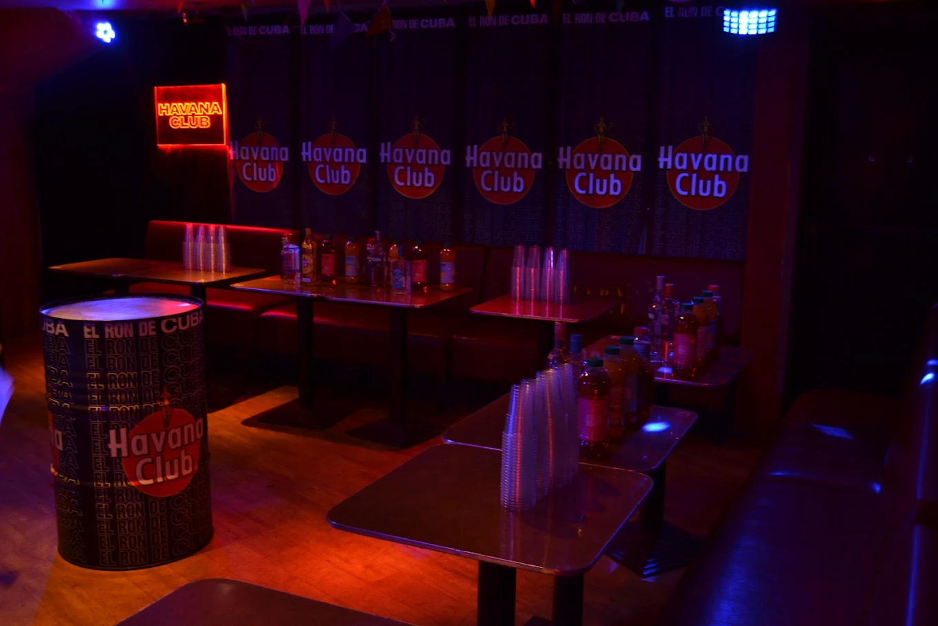 Cubanito Café Montpellier ambiance latina près de la Comédie