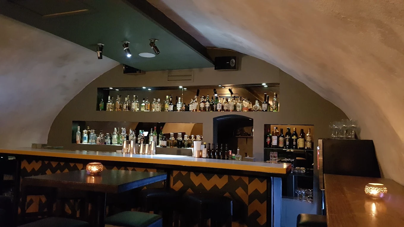 Papa Doble Montpellier bar à cocktails ambiance feutrée Quartier Saint-Roch